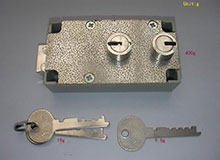 3.5寸箱包鎖,搭扣型櫥櫃鎖,鎖牌鎖,工具箱鎖,Hasp lock(編号20153)